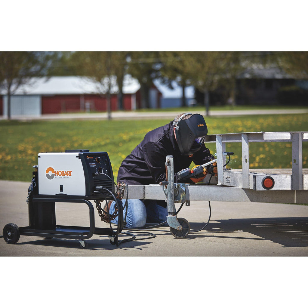 Black Auto-Darkening Welding Helmet U15599