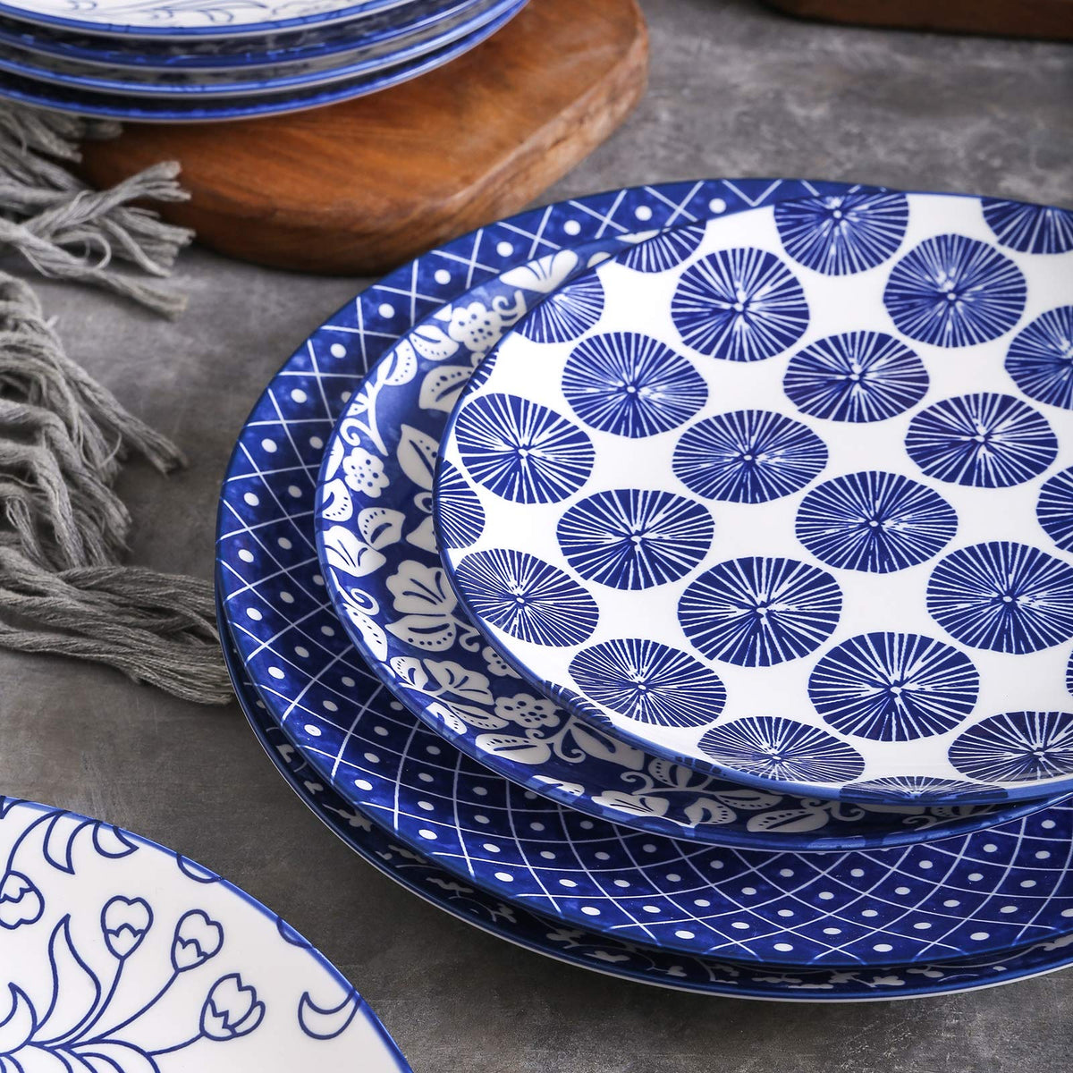 10 inch Porcelain Dinner Plates + 12-Pieces Dinnerware Sets E9600