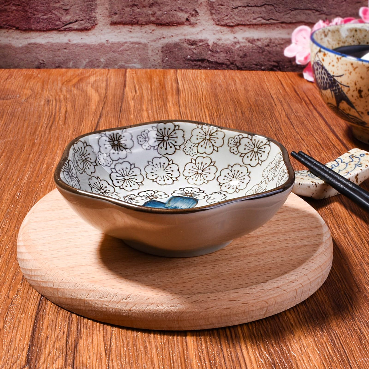 Hand-Painted Floral Ceramic Pinch Bowl Set, 12-Piece Mini Condiment Dishes V147