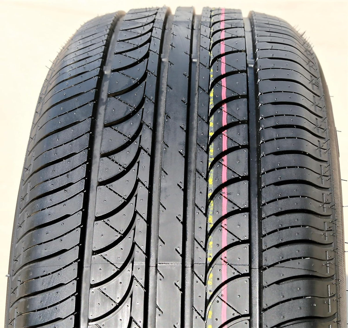 Set of 4 All-Season Passenger Car Tires 225/60R17 99H N24718